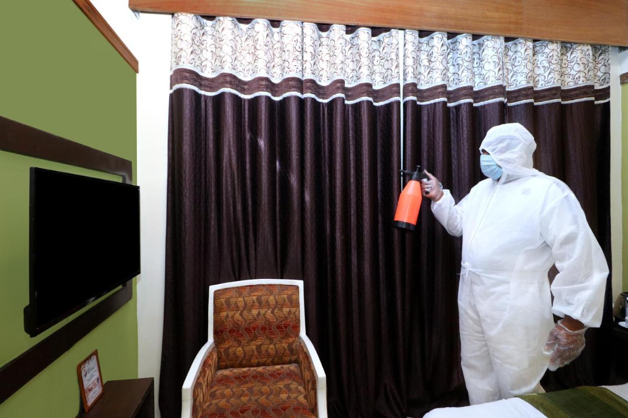 Hotel Seven- Center Of City Chandigarh Luaran gambar