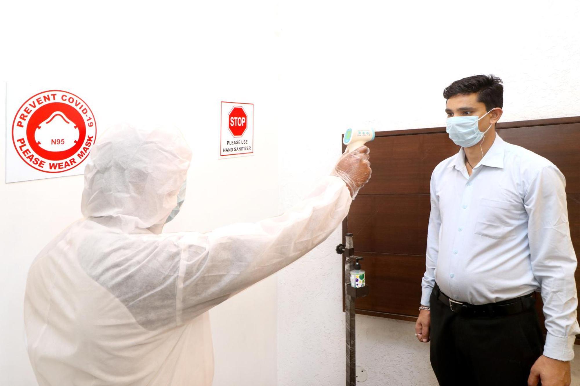 Hotel Seven- Center Of City Chandigarh Luaran gambar