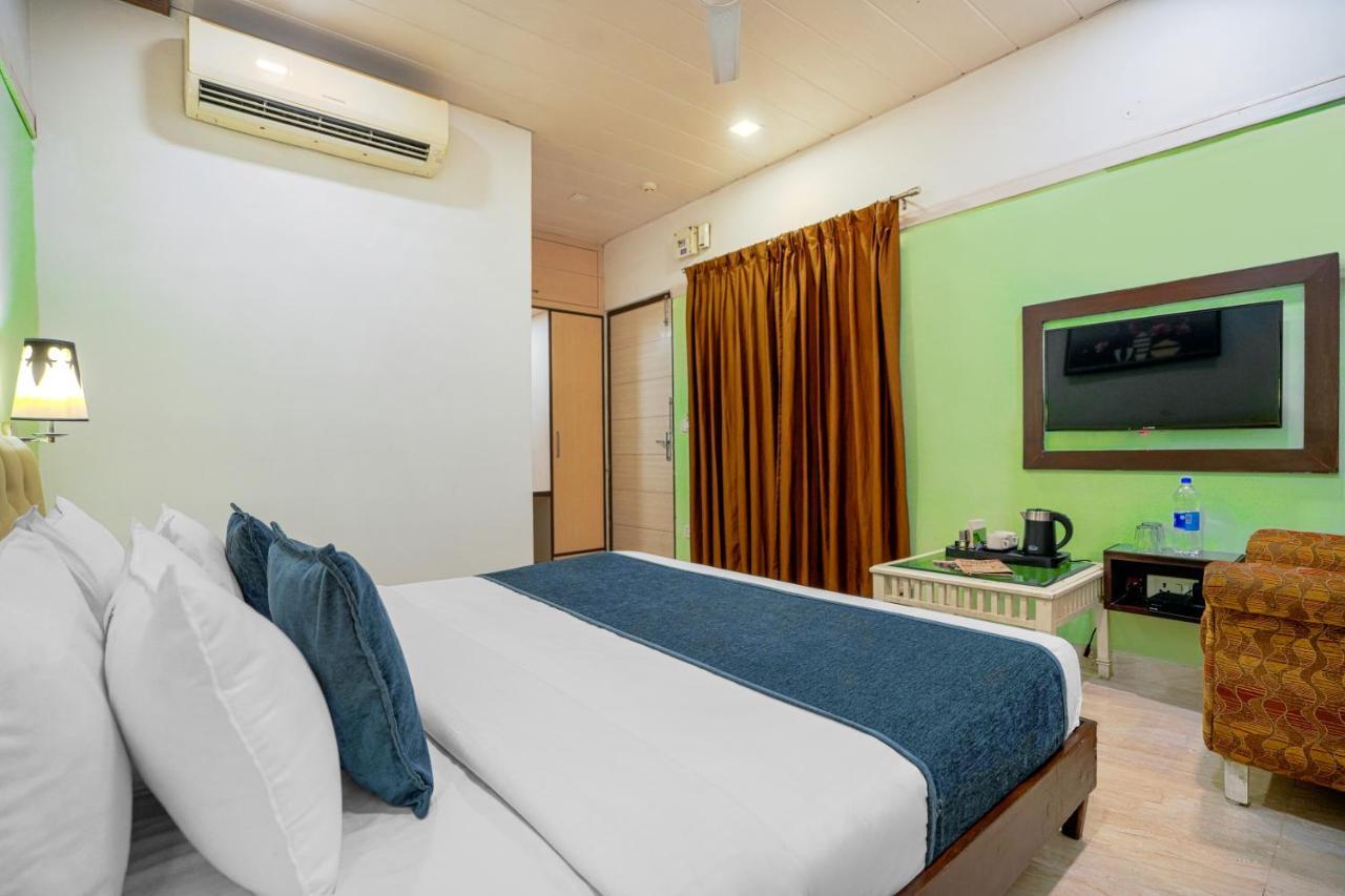 Hotel Seven- Center Of City Chandigarh Luaran gambar