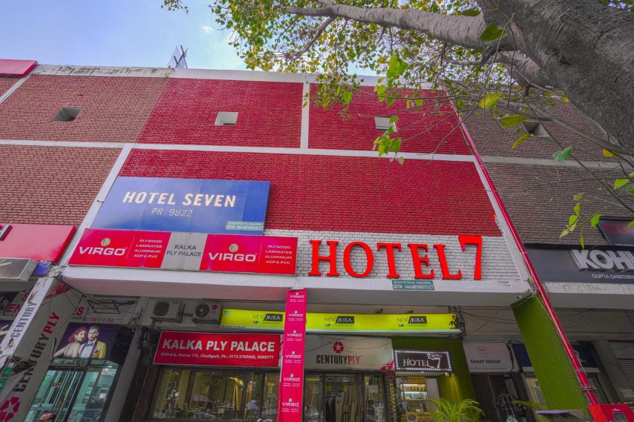 Hotel Seven- Center Of City Chandigarh Luaran gambar